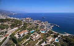 Luxury villa in private domain close to Monaco